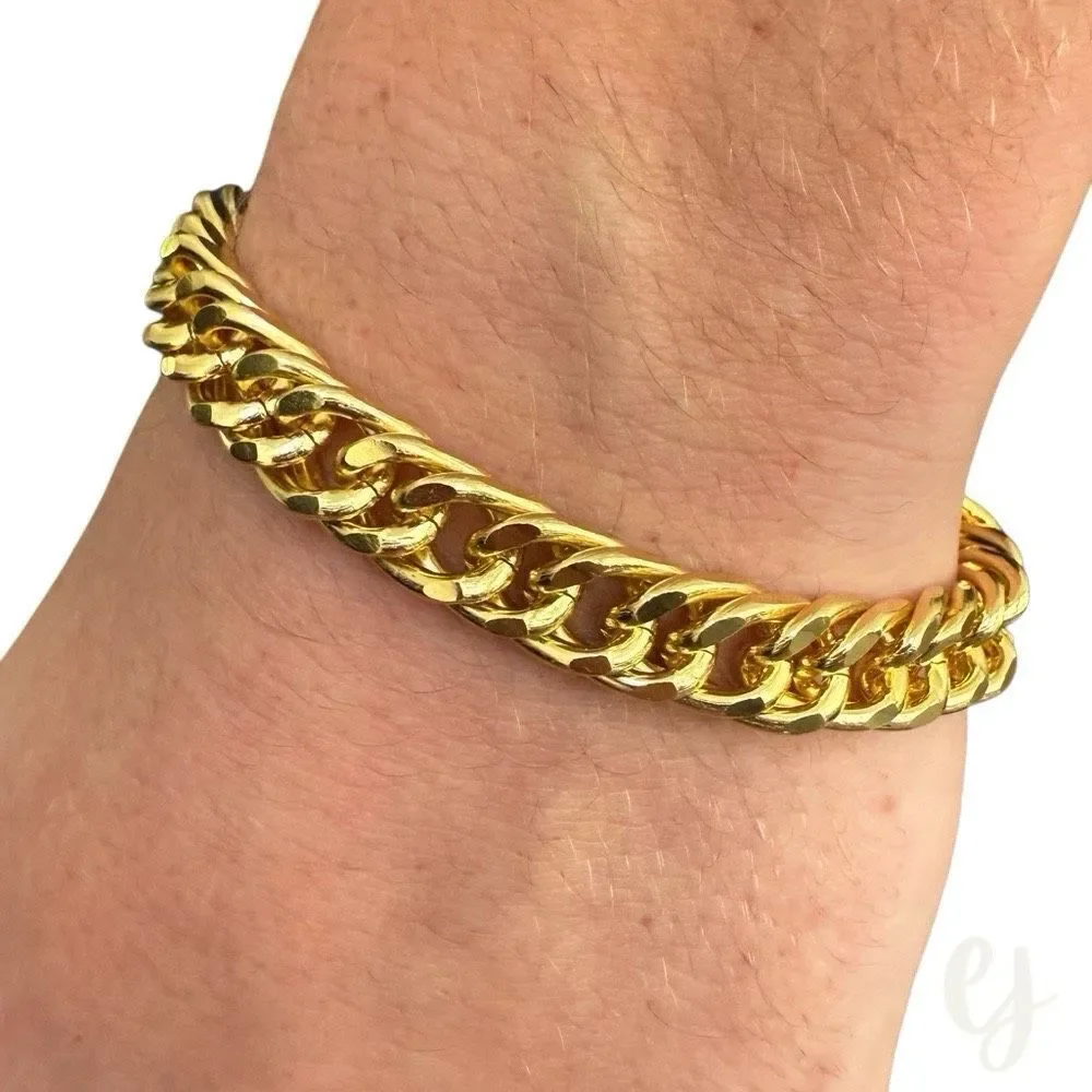 Cuban Chain Bracelet with Lock Clasp – Polished Gold Tone Finish